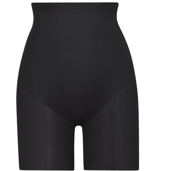 SKIMS Barely There Hi-Waist Mid Thigh Short